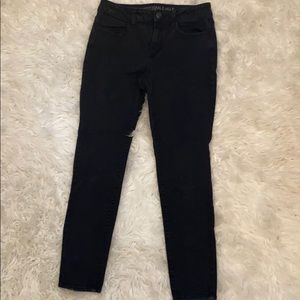 Black skinny jeans